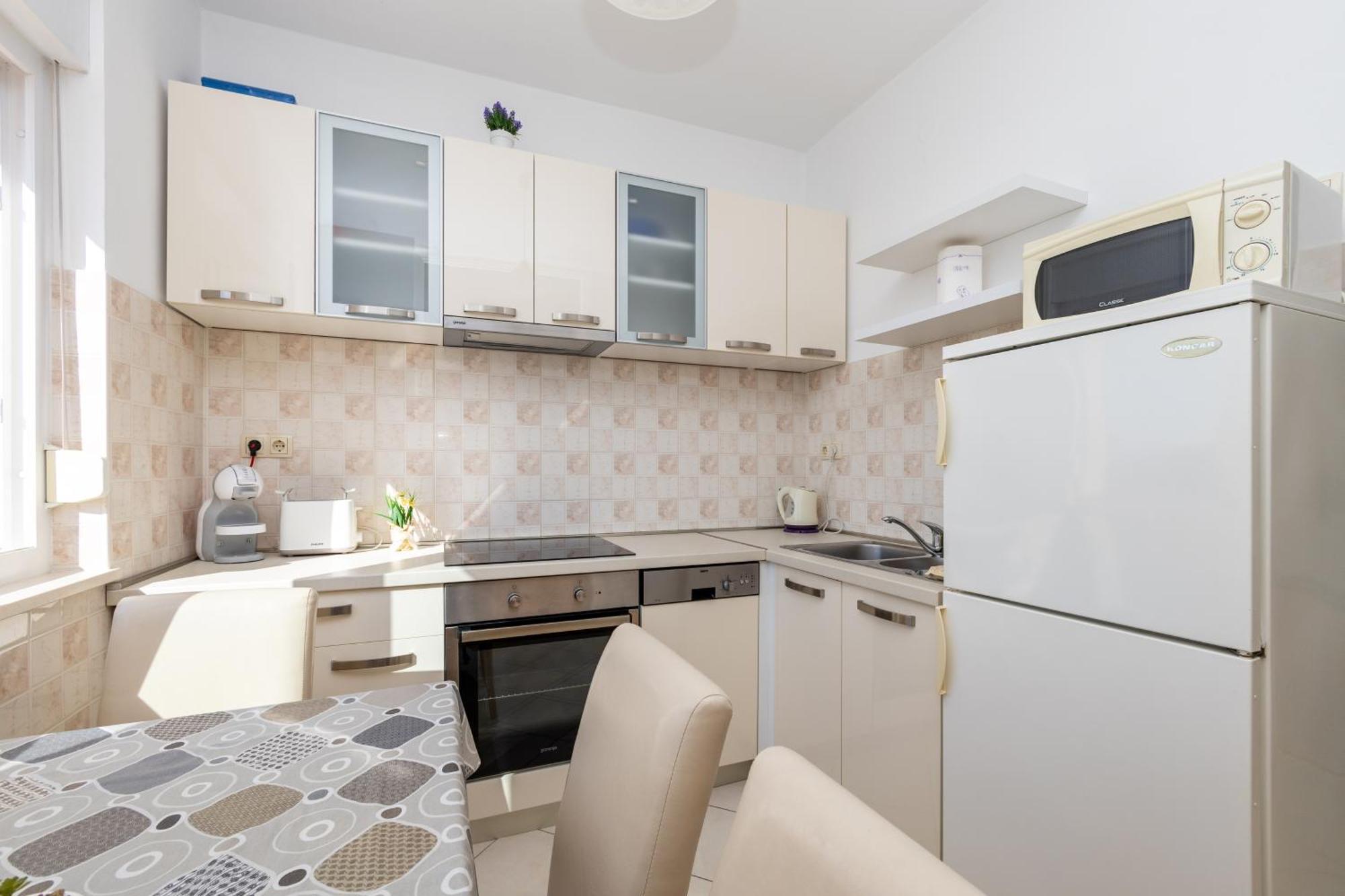 Apartments By The Sea Duce, Omis - 946 Room photo